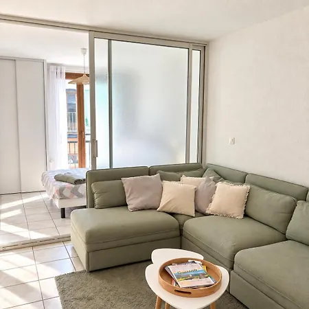 T3 Avec Patio Centre Village *